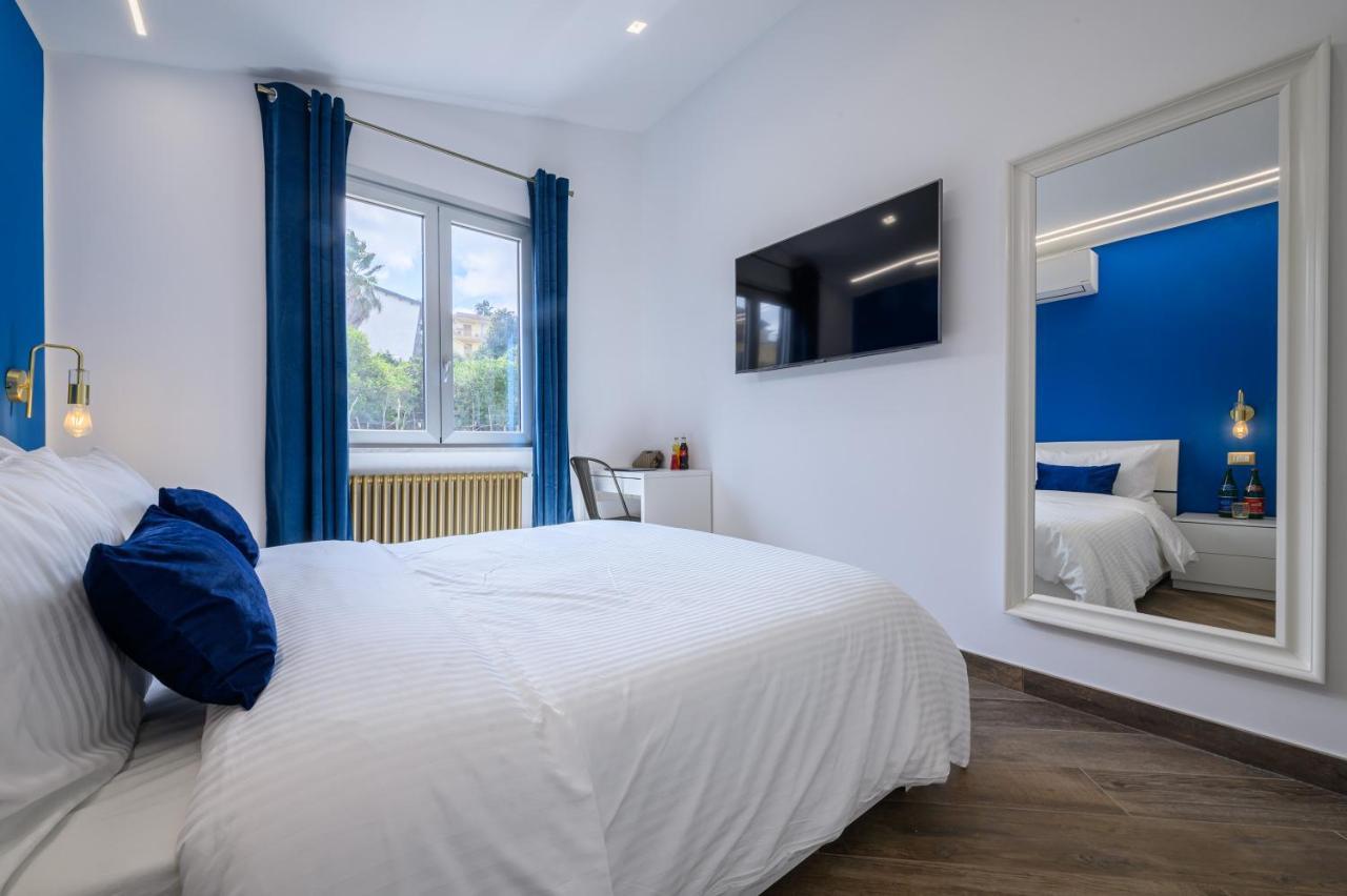 Villa In Bed Naples Extérieur photo